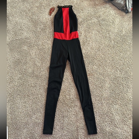 Dance Costume - Picture 1 of 3